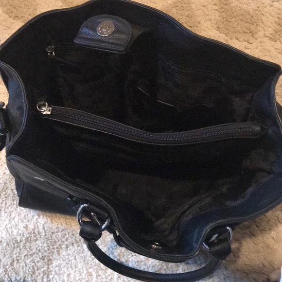 MK purse - Picture 3 of 5